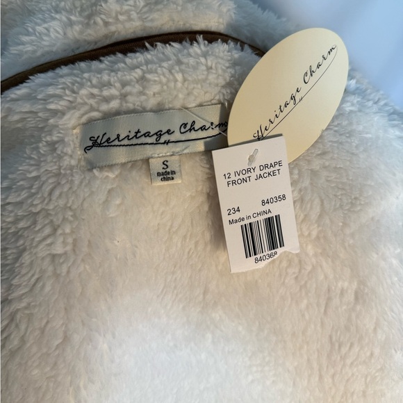 NWT Heritage Charm Ivory Drape Front Jacket – Size Small (NWT) FUZZY - Picture 4 of 5